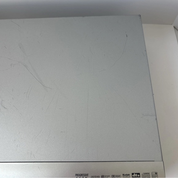 Goldstar GBV441 VCR/DVD Combo  VHS Recorder & DVD Player (No Remote) Works! - Picture 4 of 12